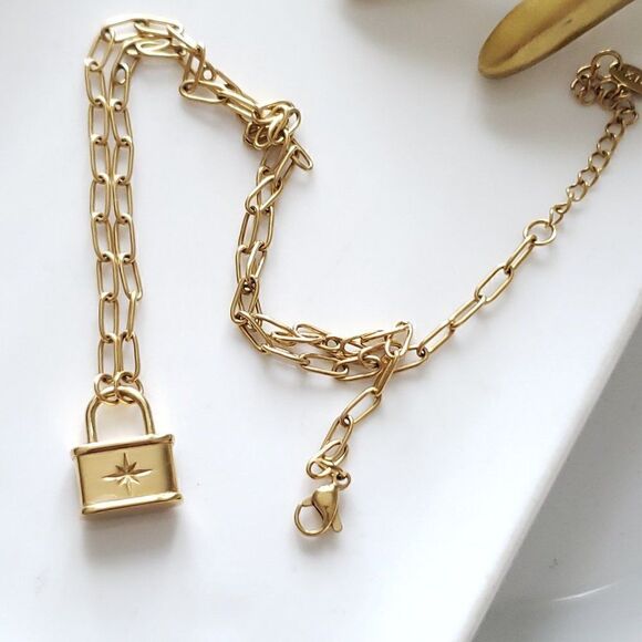 New! FP What A Star Lock Necklace - Picture 8 of 10